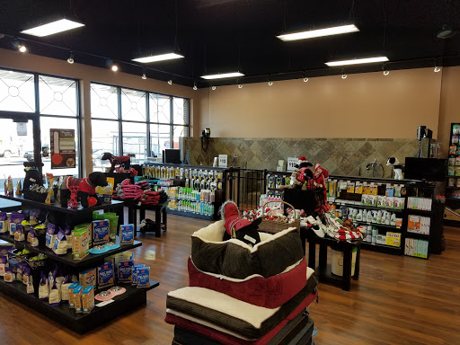 Pet Store «Pet Valu», reviews and photos, 4904 Edgmont Ave, Brookhaven, PA 19015, USA