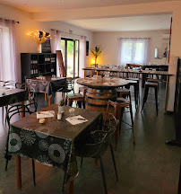 Atmosphère du Restaurant L ALZICCIOLA à Linguizzetta - n°8