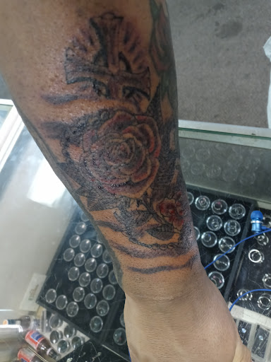 Tattoo Shop «East Coast Dragon Tattoo», reviews and photos, 577 Deltona Blvd, Deltona, FL 32725, USA