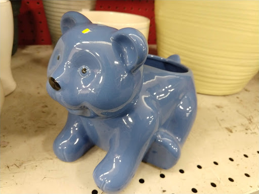 Thrift Store «The Salvation Army Family Store & Donation Center», reviews and photos, 823 E Auburn Rd, Rochester Hills, MI 48307, USA