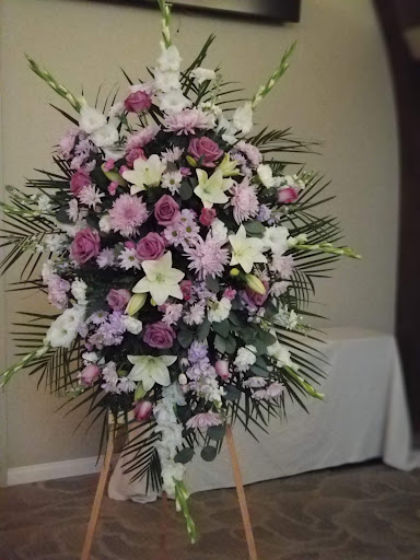 Florist «AAA Florist», reviews and photos, 1277 W 6th St, Corona, CA 92882, USA