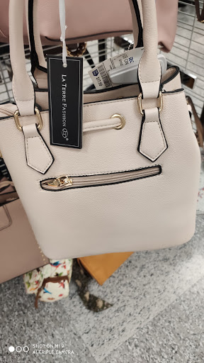 Clothing Store «Ross Dress for Less», reviews and photos, 1237 E Golf Rd, Schaumburg, IL 60173, USA