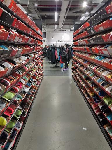 Sporting Goods Store «Nike Clearance Store», reviews and photos, 40-24 College Point Blvd, Flushing, NY 11354, USA