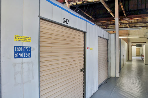 Self-Storage Facility «US Storage Centers», reviews and photos, 15237 S Brand Blvd, Mission Hills, CA 91345, USA