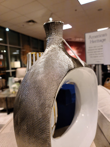 Furniture Store «La-Z-Boy Furniture Galleries», reviews and photos, 8324 Eager Rd, Brentwood, MO 63144, USA