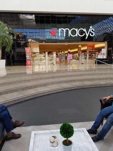 Shopping Mall «Westfield Annapolis», reviews and photos, 2002 Annapolis Mall Rd, Annapolis, MD 21401, USA