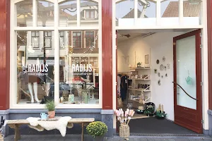 RADIJS | conceptstore image