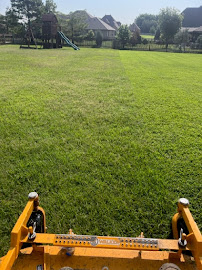 Paraíso Landscaping LLC - Photo 3 - Car repair in , Oklahoma City