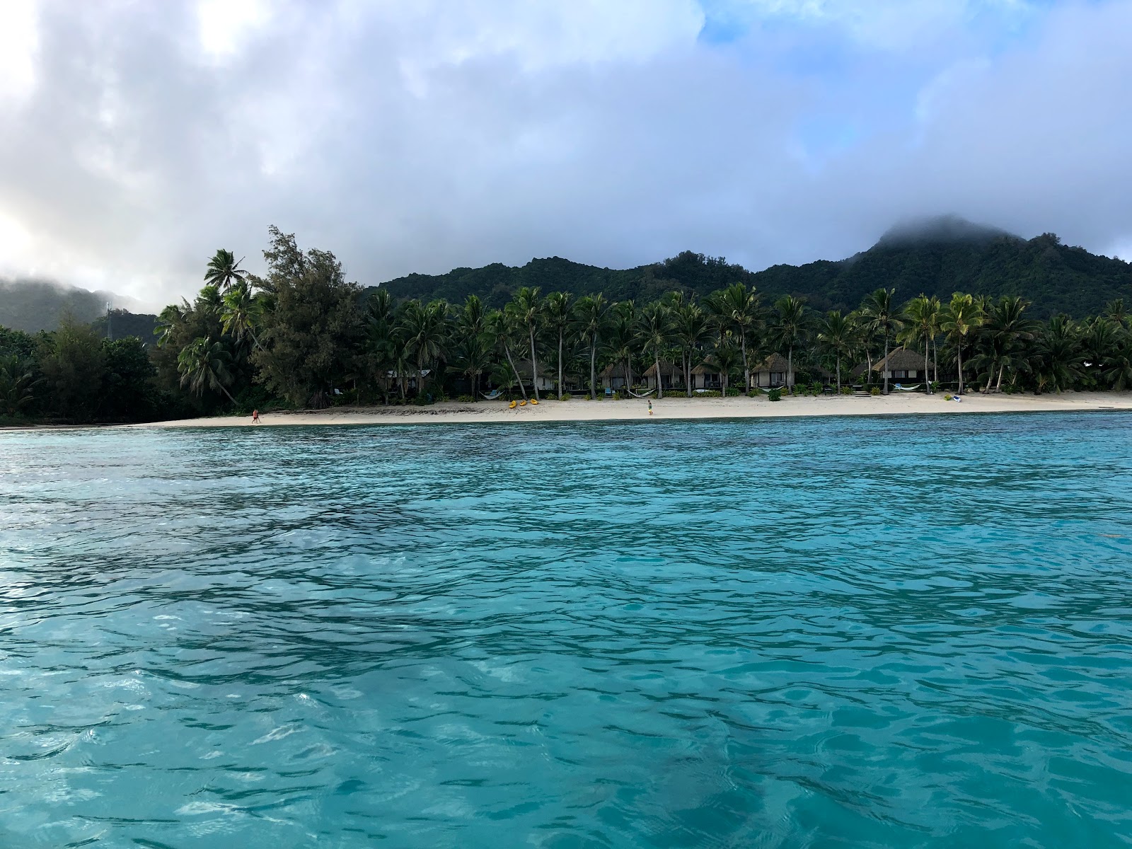 Photo de Titikaveka Beach zone des équipements