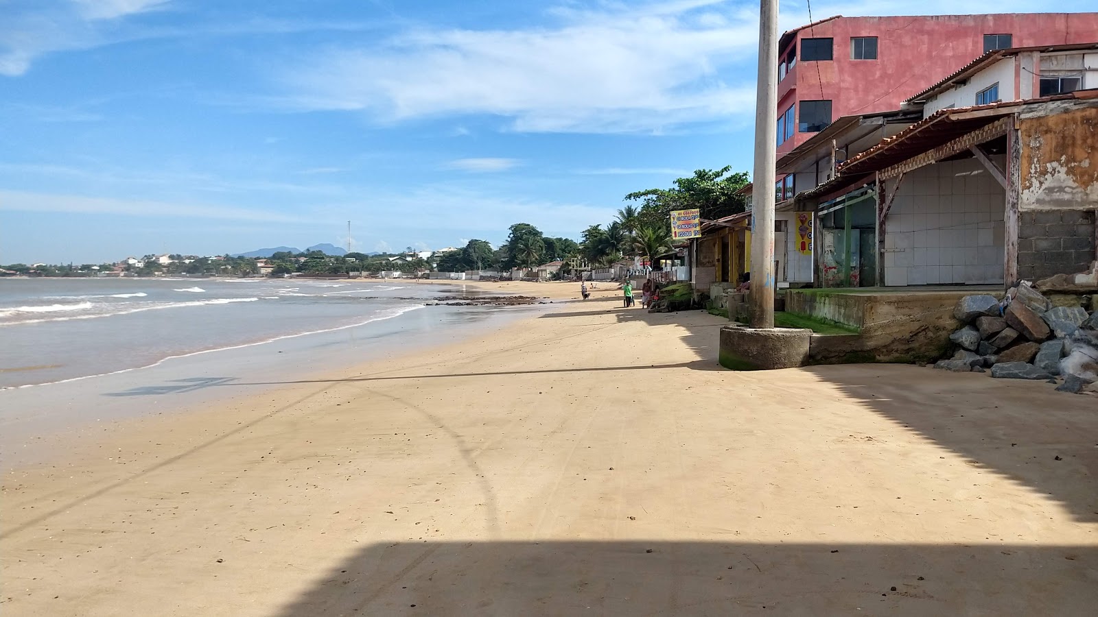 Photo de Plage de Ponta da Fruta zone des équipements