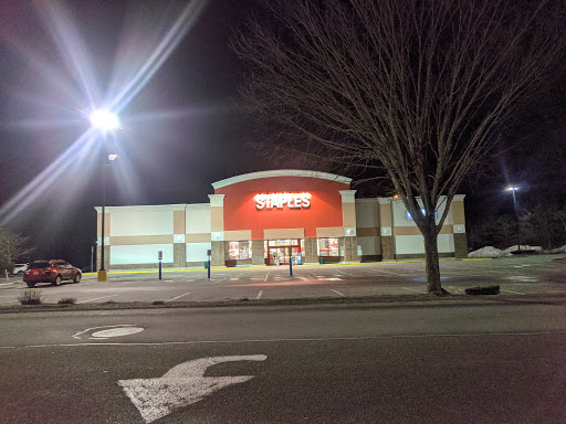 Office Supply Store «Staples», reviews and photos, 1690 Boston Post Rd, Springfield, MA 01129, USA