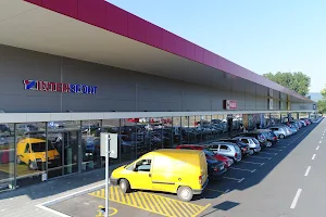Retail Park "NEST" - Kraljevo image