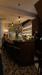 Photo n°103 de Caves Saint Gilles à Paris ()