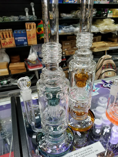 Tobacco Shop «Baytown Smoke Shop», reviews and photos, 3620 Garth Rd, Baytown, TX 77521, USA