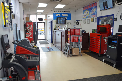 Auto Repair Shop «Quiroz Auto Repair», reviews and photos, 485 N Bolingbrook Dr, Bolingbrook, IL 60440, USA