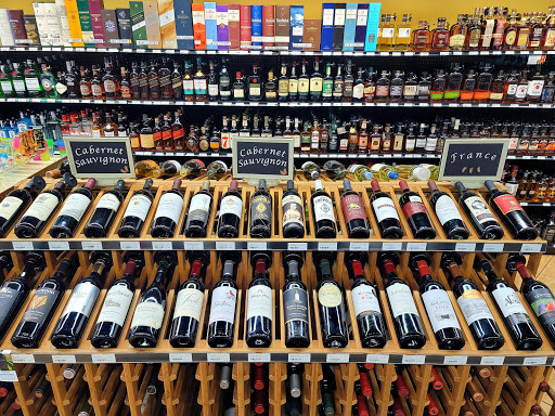 Liquor Store «535 Liquor», reviews and photos, 3260 Vineland Rd, Kissimmee, FL 34746, USA