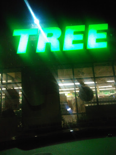 Dollar Store «Dollar Tree», reviews and photos, 918 E New York St #130, Aurora, IL 60505, USA