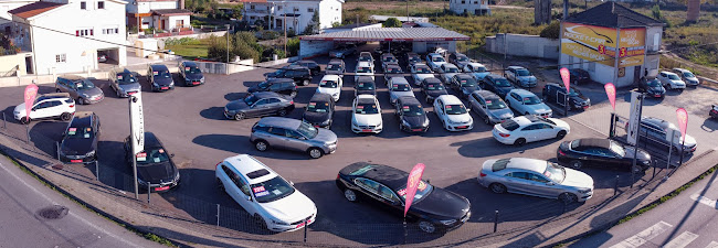 Avaliações doRocket-Car Automóveis em Barcelos - Loja de móveis