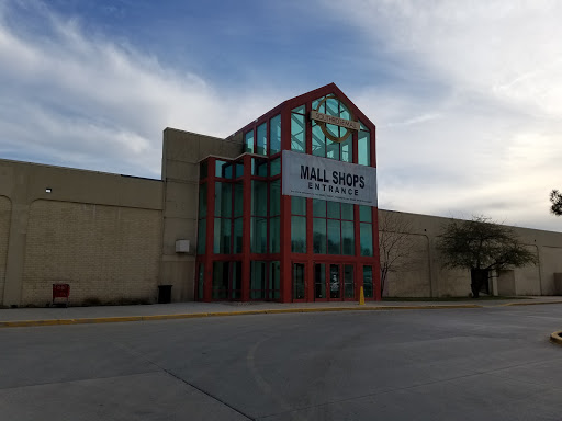 Shopping Mall «Southridge Mall», reviews and photos, 1111 E Army Post Rd, Des Moines, IA 50315, USA
