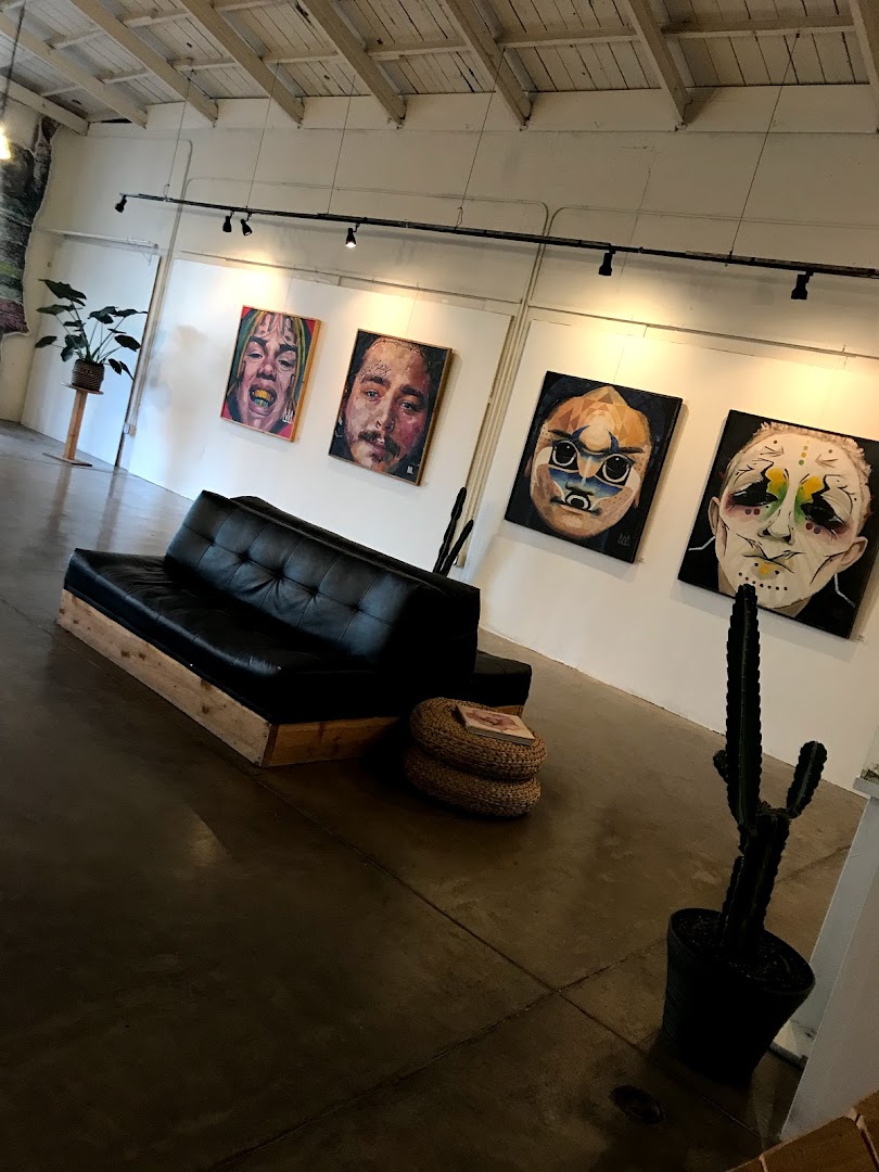 bloom Salon and Gallery