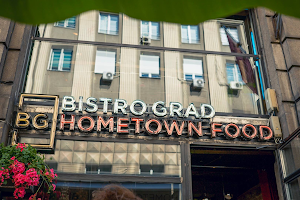 Bistro Grad Hometown Food image
