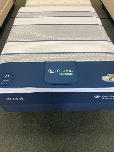 Mattress Store «Mattress Firm Folsom Gateway», reviews and photos, 2475 Iron Point Rd #100, Folsom, CA 95630, USA