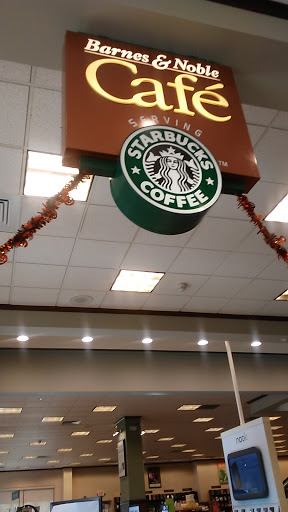 Book Store «Barnes & Noble Oxford Valley», reviews and photos, 210 Commerce Blvd, Fairless Hills, PA 19030, USA