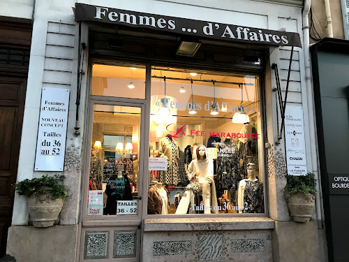 Magasin de vêtements pour femmes Femmes d'affaires Tassin-la-Demi-Lune