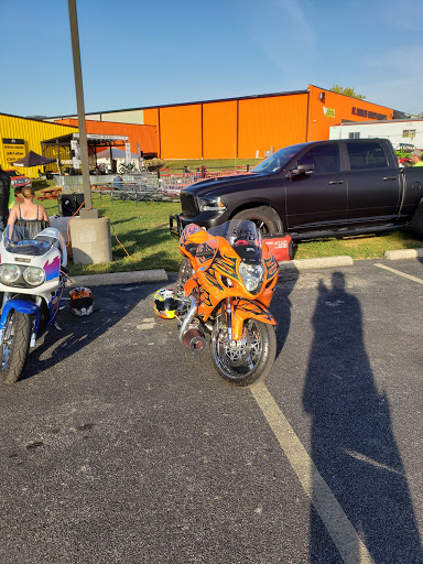 Harley-Davidson Dealer «St. Charles Harley-Davidson», reviews and photos, 3808 W Clay St, St Charles, MO 63301, USA