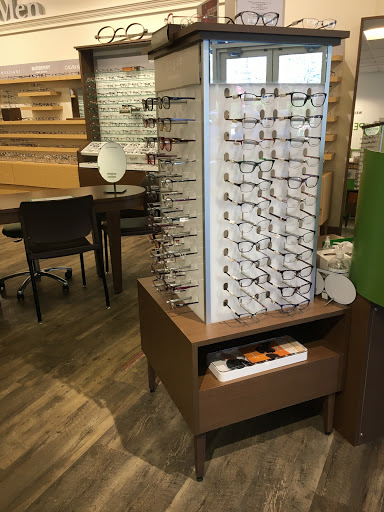 Eye Care Center «Pearle Vision», reviews and photos, 1085 Northern Blvd, Roslyn, NY 11576, USA