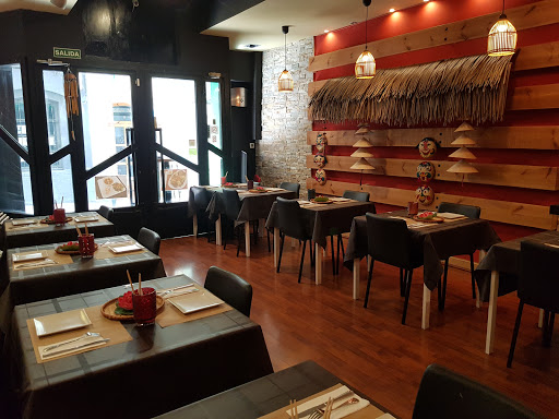 Información y opiniones sobre Lotus Comida Vietnamita de Zaragoza