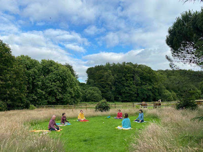 Yoga School Bretagne - Formation au professeur de Yoga - Centre Védique à Ploërdut
