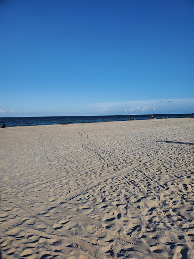 Community Center «Town Of Surfside Community Center», reviews and photos, 9301 Harding Ave, Surfside, FL 33154, USA