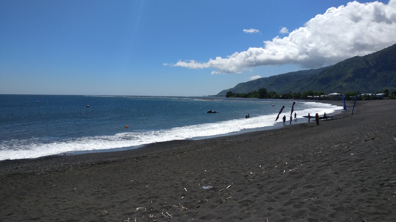 Photo of Taharuu Beach - popular place among relax connoisseurs