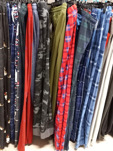 Department Store «T.J. Maxx», reviews and photos, 230 W Virginia St, Crystal Lake, IL 60014, USA