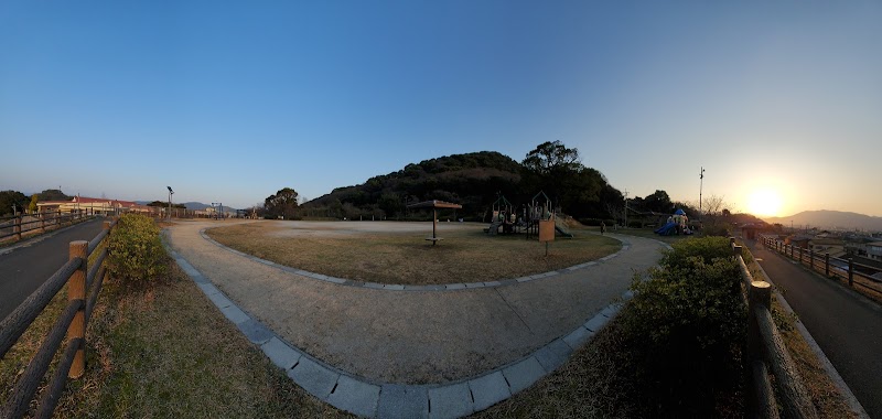 忠隈山の神公園
