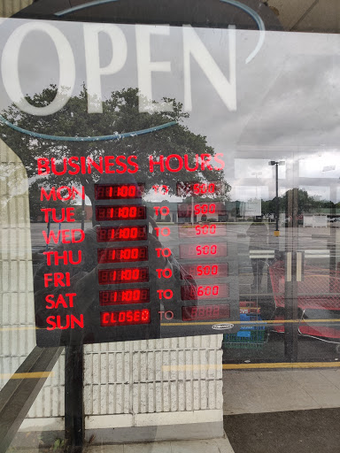 Thrift Store «Best Thrift», reviews and photos, 415 N Military Hwy, Norfolk, VA 23502, USA