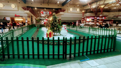 Shopping Mall «Beaver Valley Mall», reviews and photos, 570 Beaver Valley Mall Blvd, Monaca, PA 15061, USA
