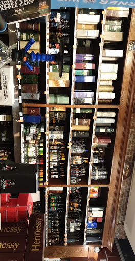 Liquor Store «Downtown Liquor», reviews and photos, 1303 W 6th St, Cleveland, OH 44113, USA