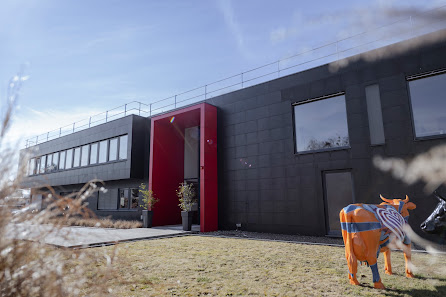 Universitätsdruckerei Klampfer Barbara-Klampfer-Straße 347, 8181 St. Ruprecht an der Raab, Österreich
