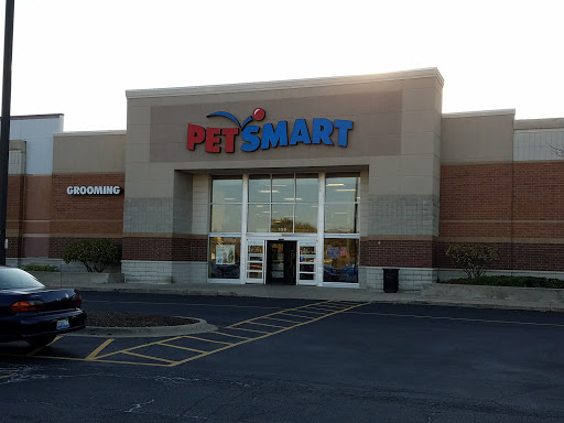Pet Supply Store «PetSmart», reviews and photos, 159 N Weber Rd, Bolingbrook, IL 60490, USA