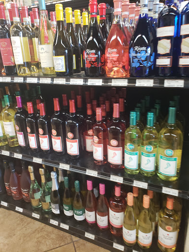 Liquor Store «535 Liquor», reviews and photos, 3260 Vineland Rd, Kissimmee, FL 34746, USA