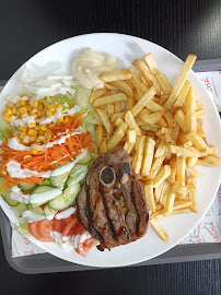 Kebab du Restaurant de volaille POULET BRAISE AUX 3 SAVEURS à Marseille - n°5