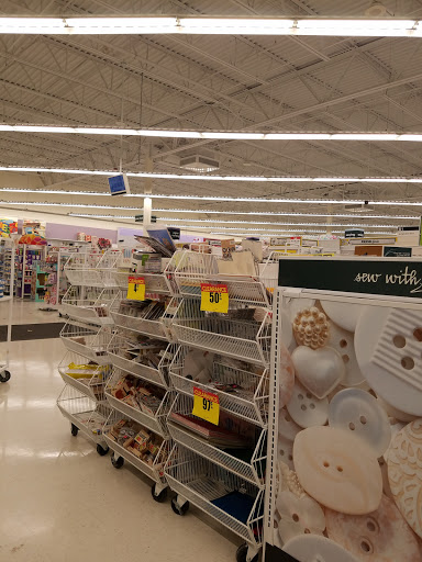 Fabric Store «Jo-Ann Fabrics and Crafts», reviews and photos, 1407 Flammang Dr, Waterloo, IA 50702, USA