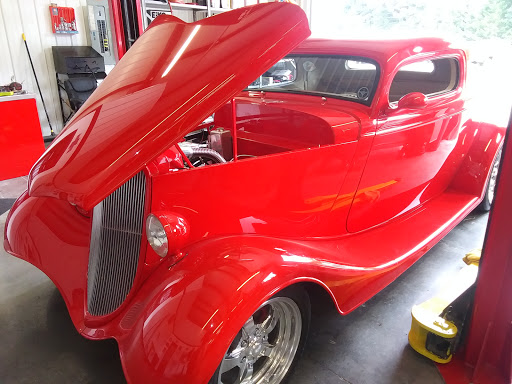 Auto Body Shop «European Auto Works», reviews and photos, 600 Tipton Pl, Greensboro, NC 27406, USA