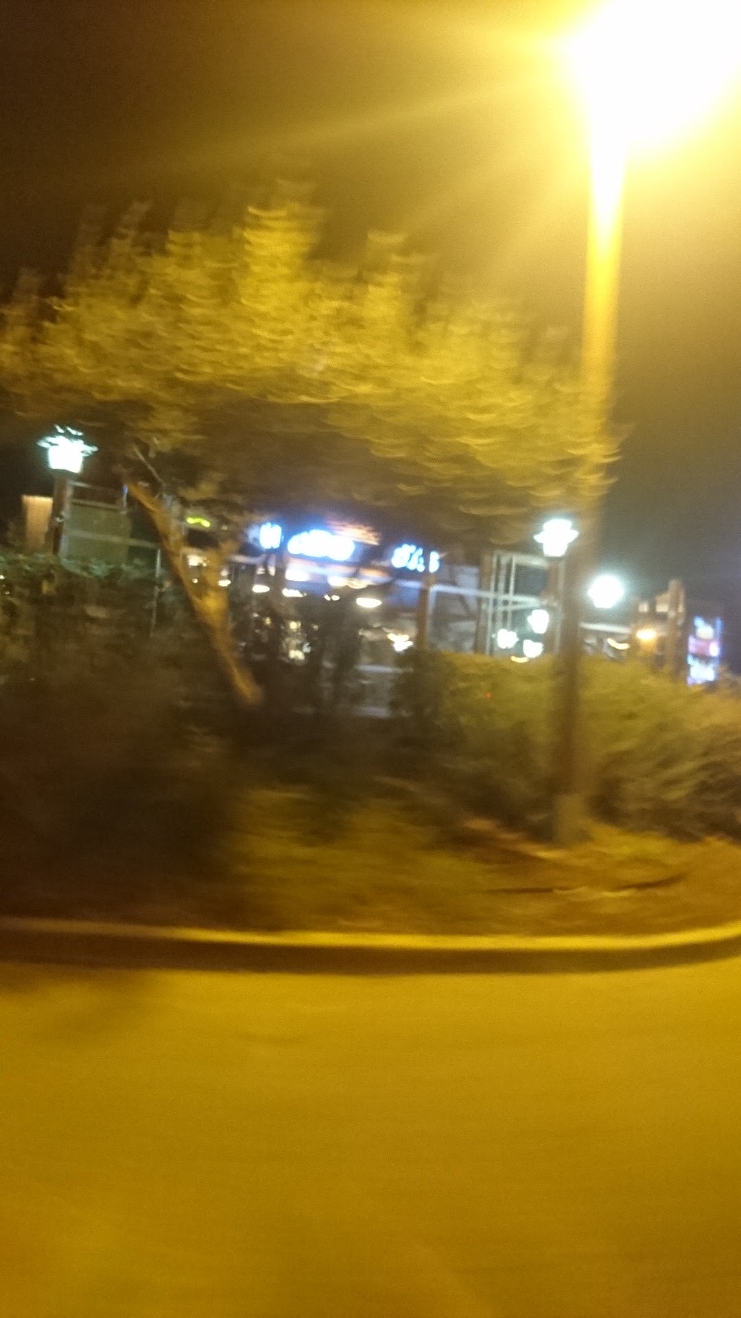 Photo n° 2 de l'avis de chuck.h fait le 17/02/2017 à 23:00
