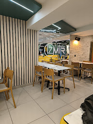 Photo n°65 de Izmir le roi du kebab à Muret ()