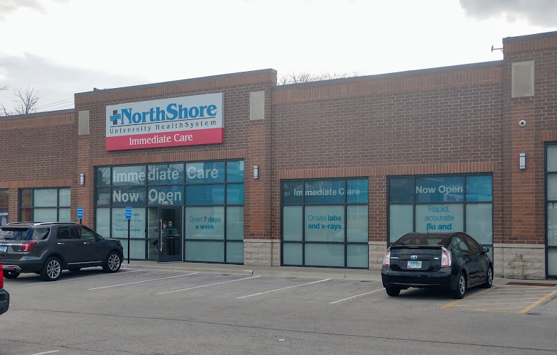 Endeavor Health Immediate Care - Chicago in Broadway Square