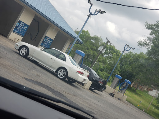 Christine's Sparkling Car Wash en Kansas City