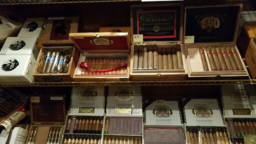 Tobacco Shop «Trading Post Tobacco & Cigars», reviews and photos, 5510 W Devon Ave, Chicago, IL 60646, USA
